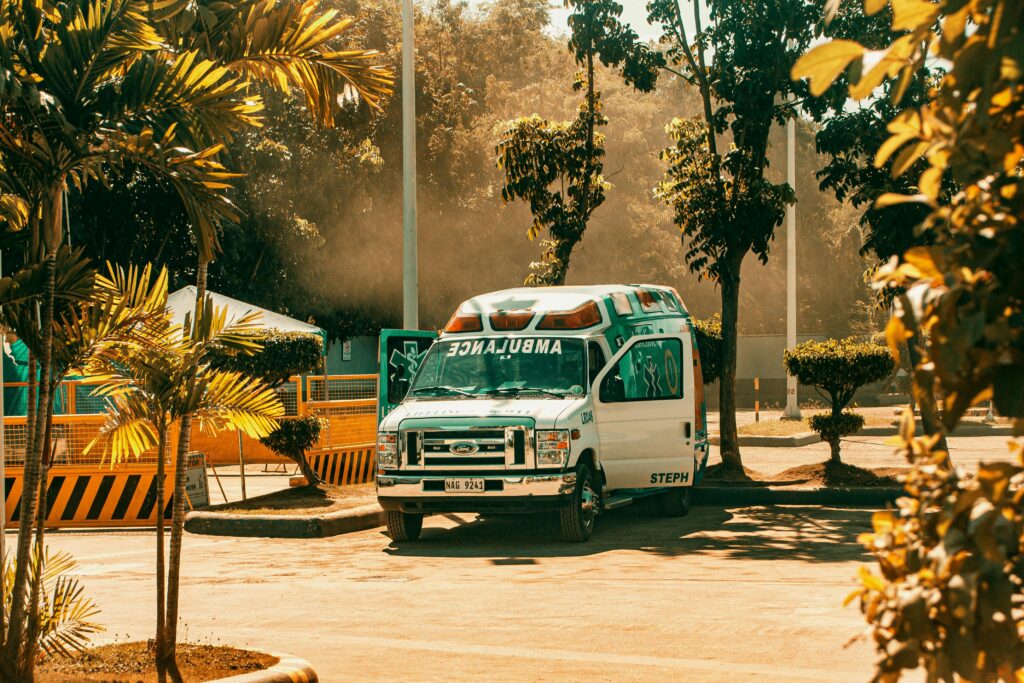 How do you handle reporting emergencies? - Consult Elite Security & Staffing. 